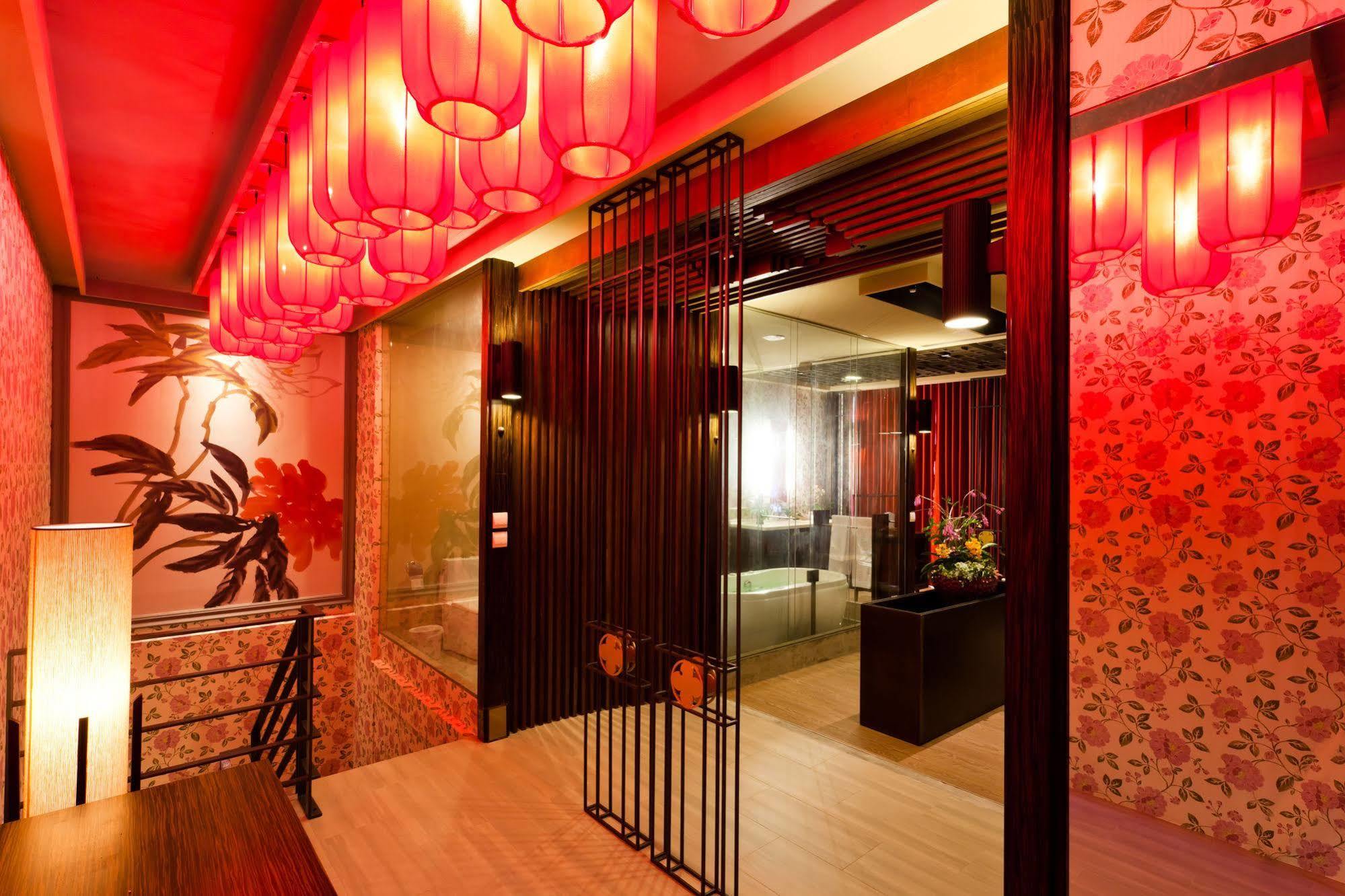 Motel Tian Xia Ju Yilan Exterior foto